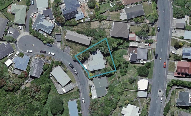 8 Baffin Grove, Kingston, Wellington - Carousel 1