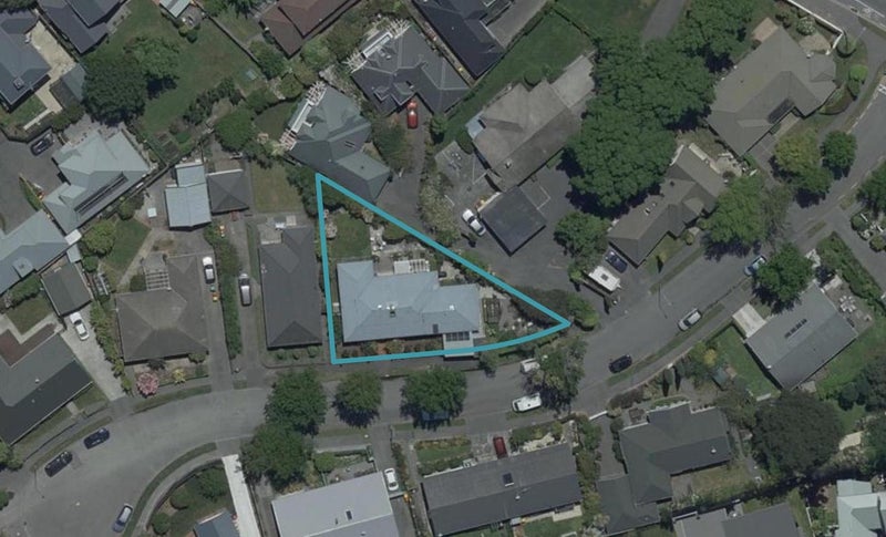 4 Chislehurst Place, Bryndwr, Christchurch - Carousel 1