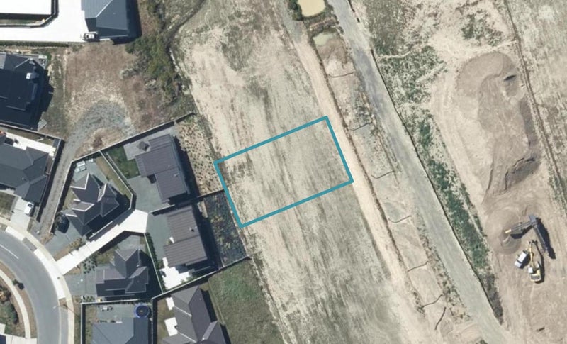 12 Te Hoiere Street, Aotea, Porirua - Carousel 1