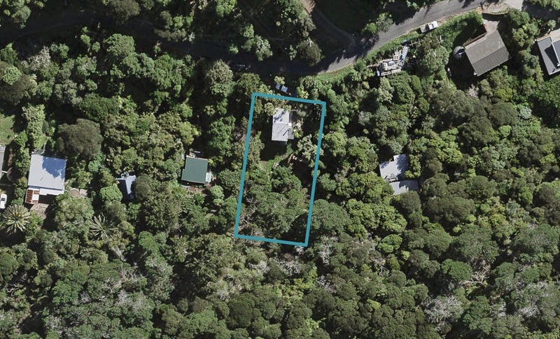 10 Frank Street, Oneroa, Waiheke Island - Carousel 1