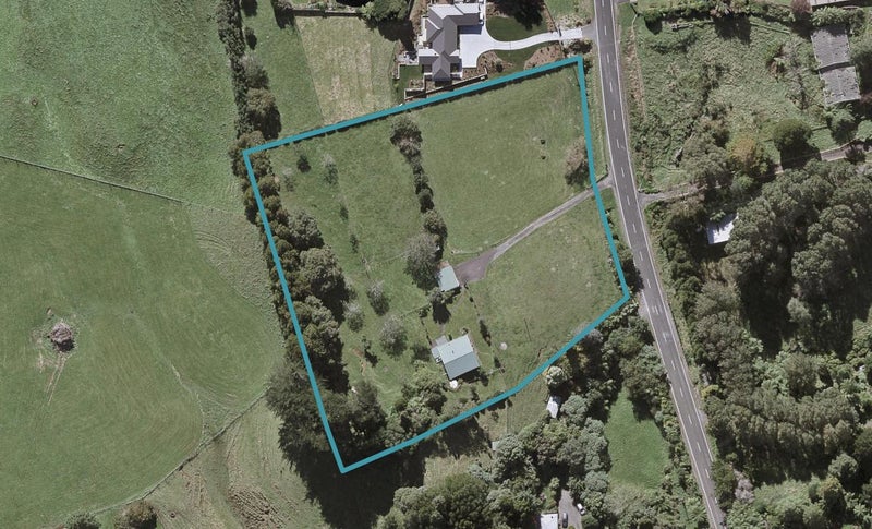 576 Carrington Road, Hurworth, New Plymouth - Carousel 1