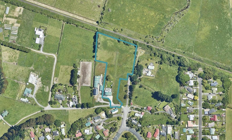 1 Kingsley Drive, Ngongotaha, Rotorua - Carousel 1