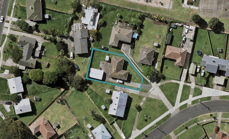 8 Rongomai Road, Otara, Auckland - Carousel 1