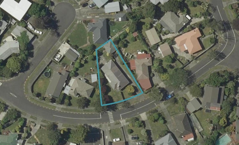 30 Parkland Crescent, Terrace End, Palmerston North - Carousel 1