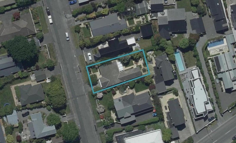 8 Bryndwr Road, Fendalton, Christchurch - Carousel 1