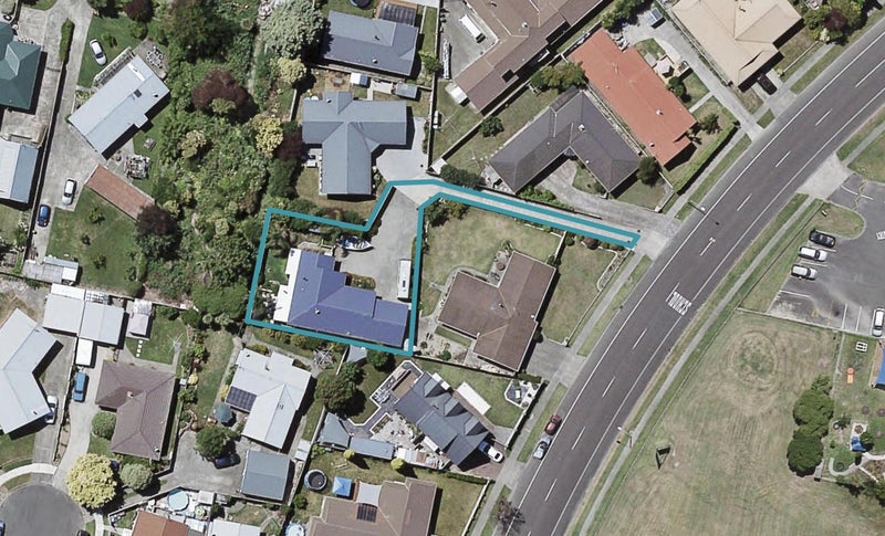 130 Tait Drive, Greenmeadows, Napier - Carousel 1