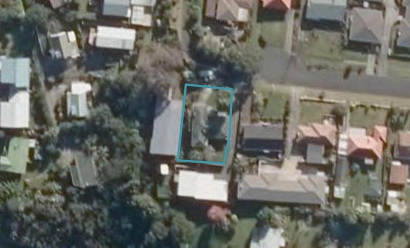 11 Pine Park Road, Onerahi, Whangarei - Carousel 1