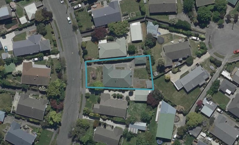 46 Sevenoaks Drive, Bryndwr, Christchurch - Carousel 1