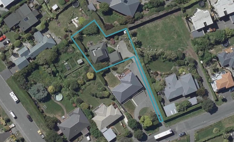 9A Madeley Road, Mount Pleasant, Christchurch - Carousel 1