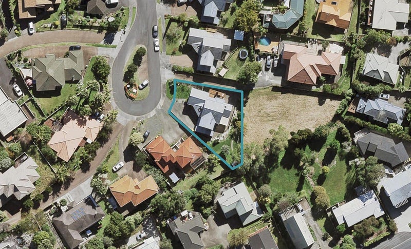 30 Tenbless Court, Unsworth Heights, Auckland - Carousel 1