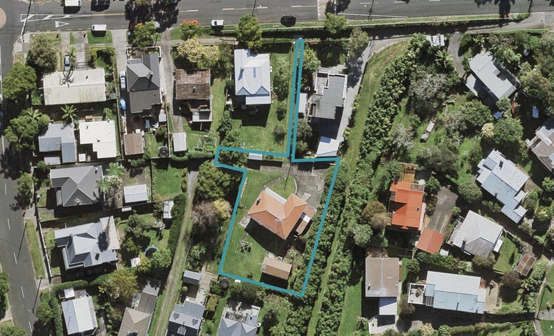 2B Hornes Lane, Onehunga, Auckland - Carousel 1