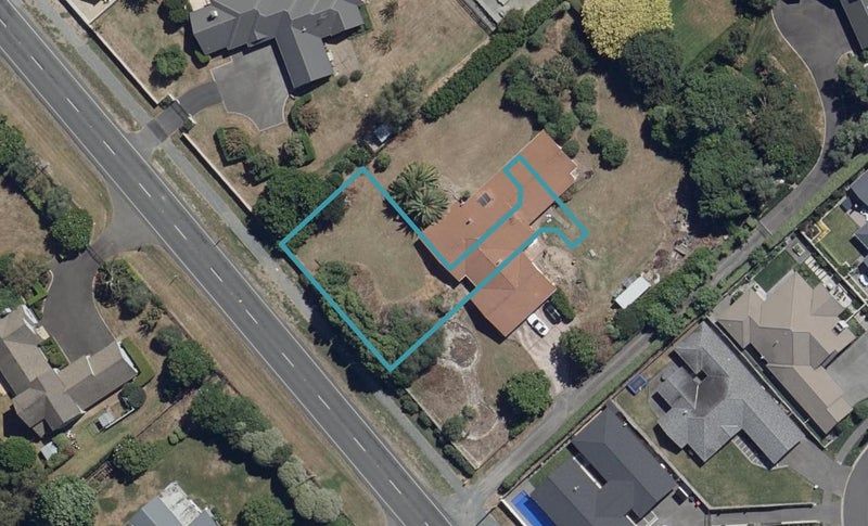 7/1876 River Road, Flagstaff, Hamilton - Carousel 1