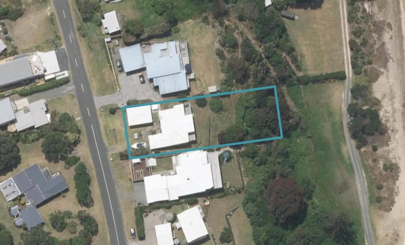 35 Cheviot Street, Mangawhai Heads, Mangawhai - Carousel 1