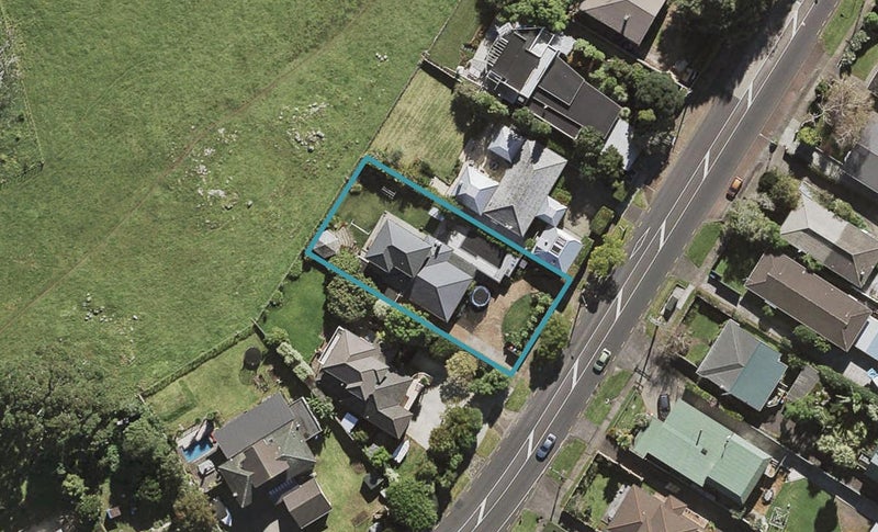 96 Campbell Road, One Tree Hill, Auckland - Carousel 1