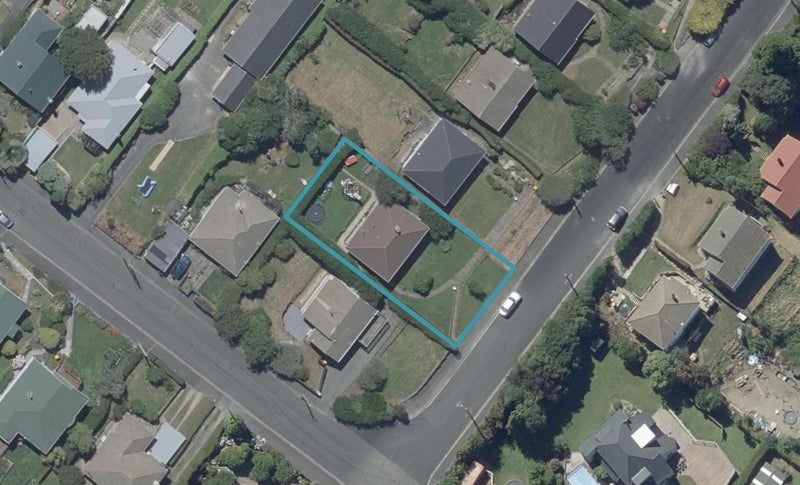 5 Prospect Bank, Wakari, Dunedin - Carousel 1