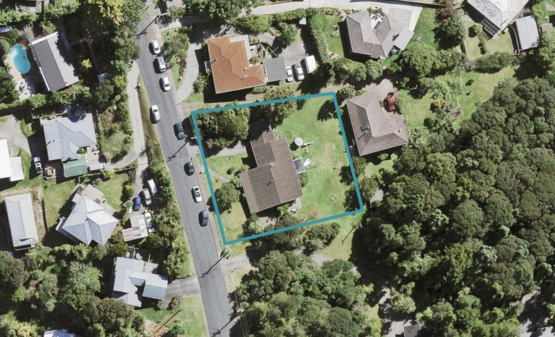 64 Shetland Street, Glen Eden, Auckland - Carousel 1