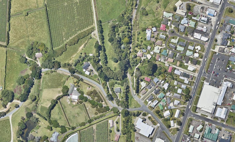 28 Henry Road, Katikati, Katikati - Carousel 1
