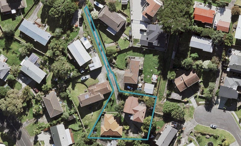 1/13 Woodhouse Place, West Harbour, Auckland - Carousel 1