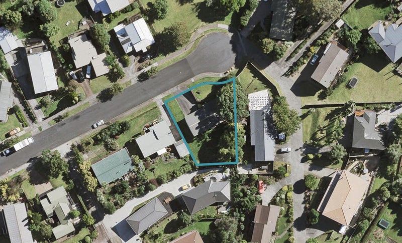 38 Barberton Terrace, Red Hill, Papakura - Carousel 1
