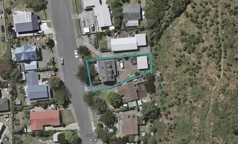 5 Rainbow Court, Raumati South, Paraparaumu - Carousel 1