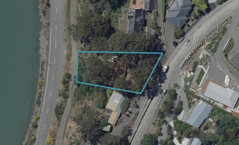 11 Cannon Hill Crescent, Mount Pleasant, Christchurch - Carousel 1