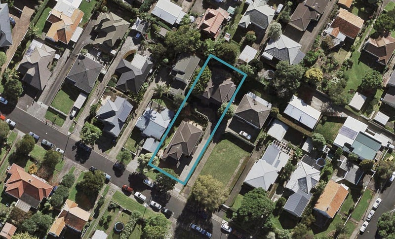 1/26 Ferguson Avenue, Greenlane, Auckland - Carousel 1