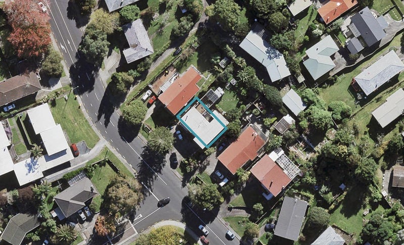 51B Chartwell Avenue, Glenfield, Auckland - Carousel 1
