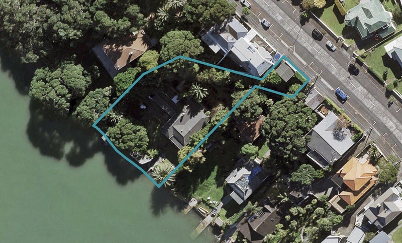 114 Queen Street, Northcote Point, Auckland - Carousel 1
