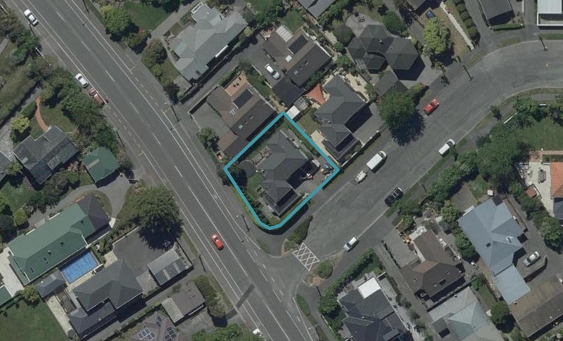 1 Roa Road, Fendalton, Christchurch - Carousel 1