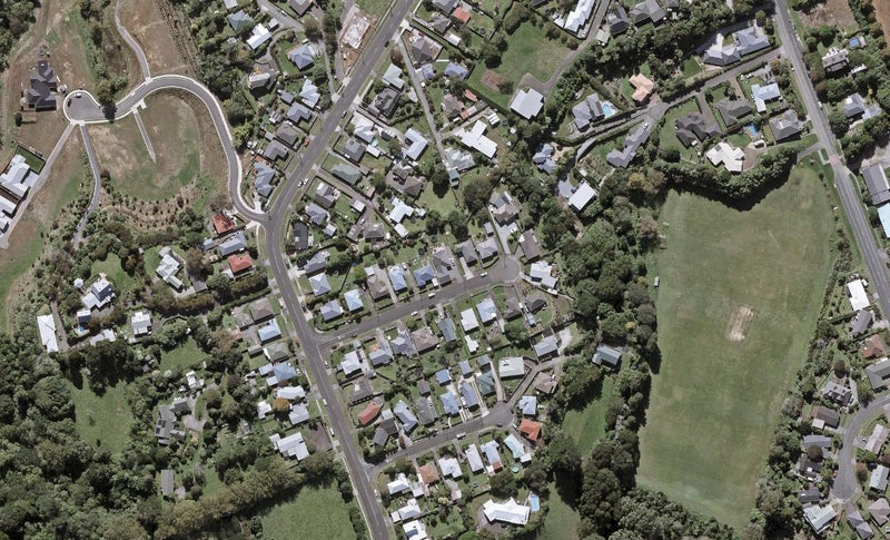 11 Clyde Street, Ferndale, New Plymouth - Carousel 1