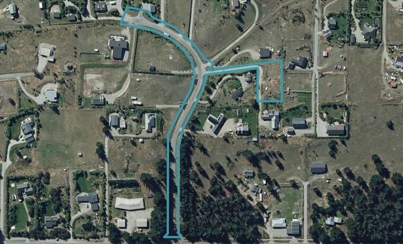 8A Sam John Place, Lake Hāwea - Carousel 1