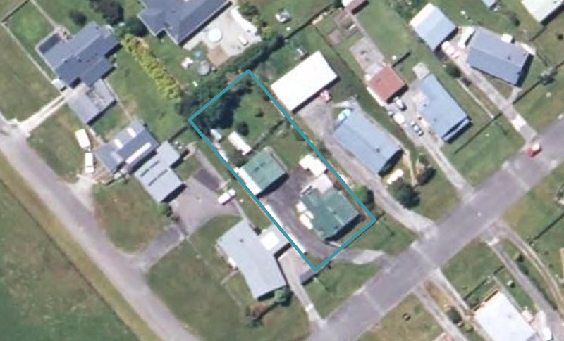 1 Mawhera Street, Dobson, Greymouth - Carousel 1