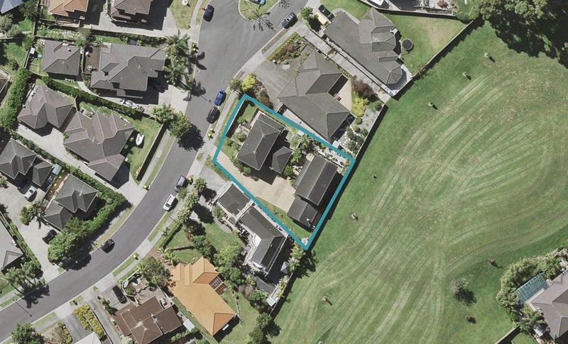 2/15 Bundoran Way, Pinehill, Auckland - Carousel 1