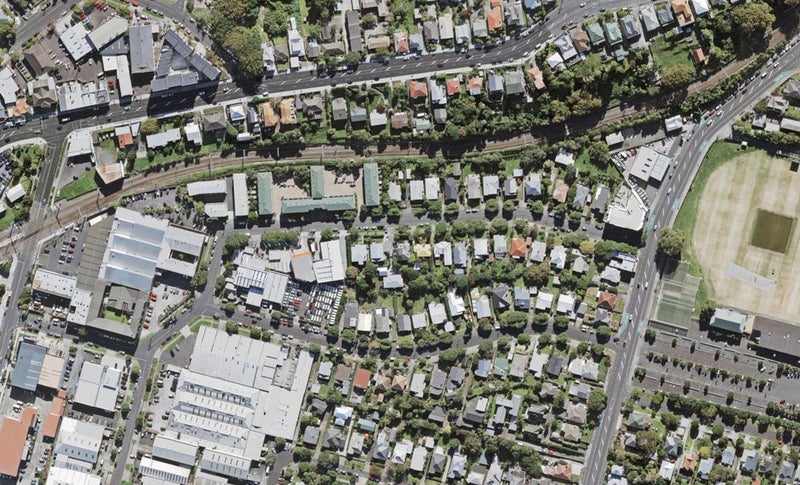 20 Rossmay Terrace, Mount Eden, Auckland - Carousel 1