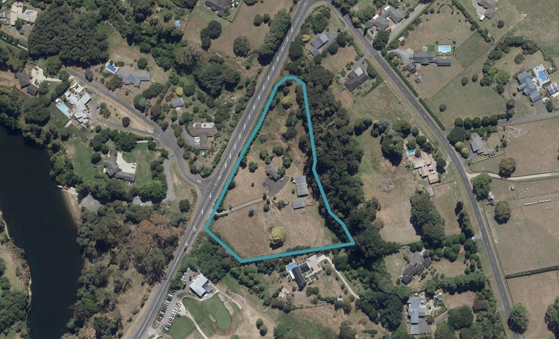 526 Airport Road, Tamahere - Carousel 1