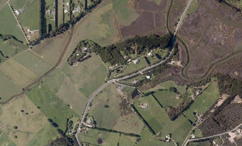 2112 Cove Road, Kaiwaka - Carousel 1