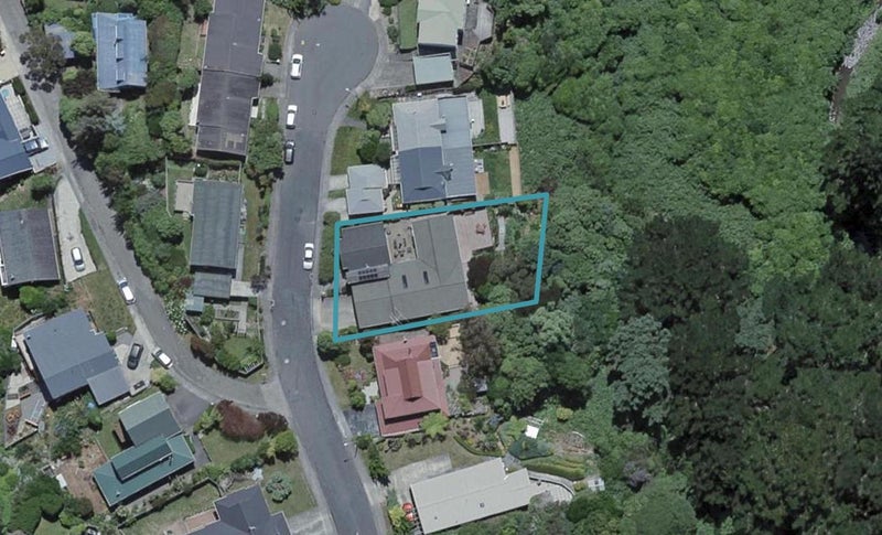 38 Wingfield Place, Churton Park, Wellington - Carousel 1