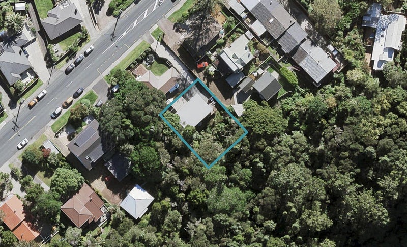 34A Rangatira Road, Birkenhead, Auckland - Carousel 1