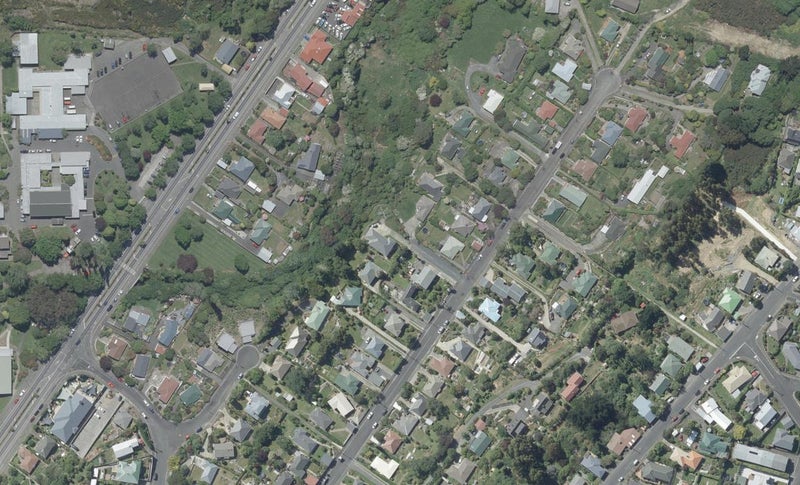 71 Hocken Street, Kenmure, Dunedin - Carousel 1