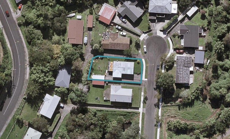 25 Vancouver Place, Marfell, New Plymouth - Carousel 1