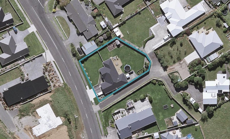 157 Barrett Road, Whalers Gate, New Plymouth - Carousel 1