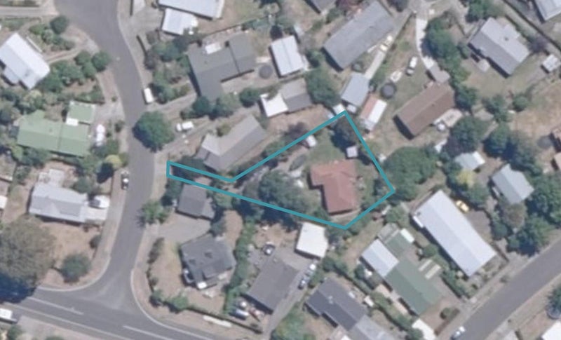 2 Green Place, Richmond Heights, Taupo - Carousel 1