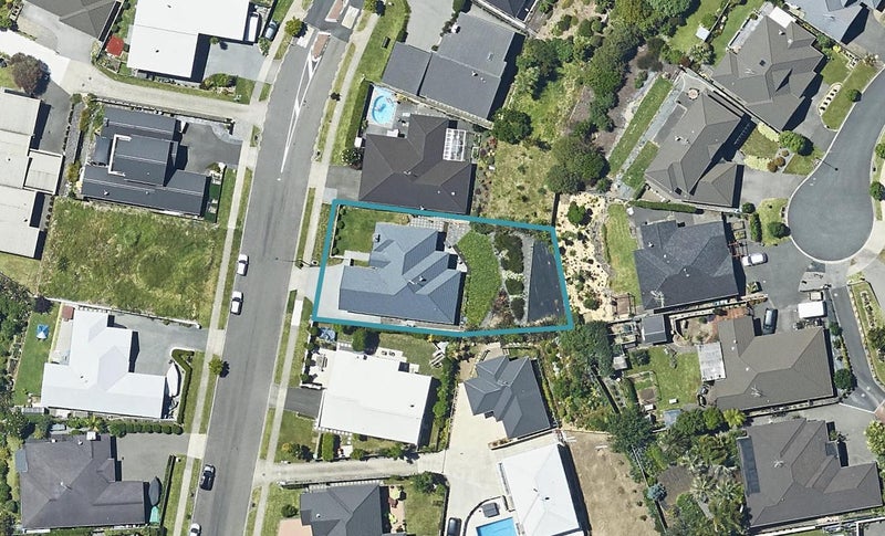 120 Castlewold Drive, Bethlehem, Tauranga - Carousel 1