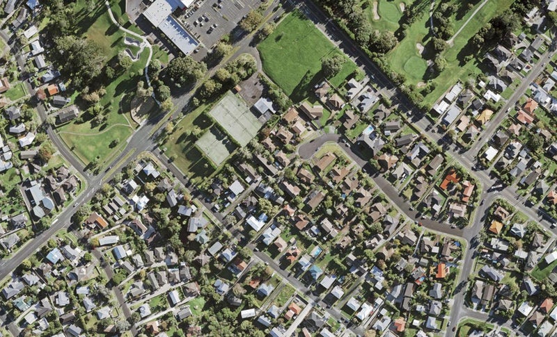 35 Mariposa Avenue, Lynfield, Auckland - Carousel 1