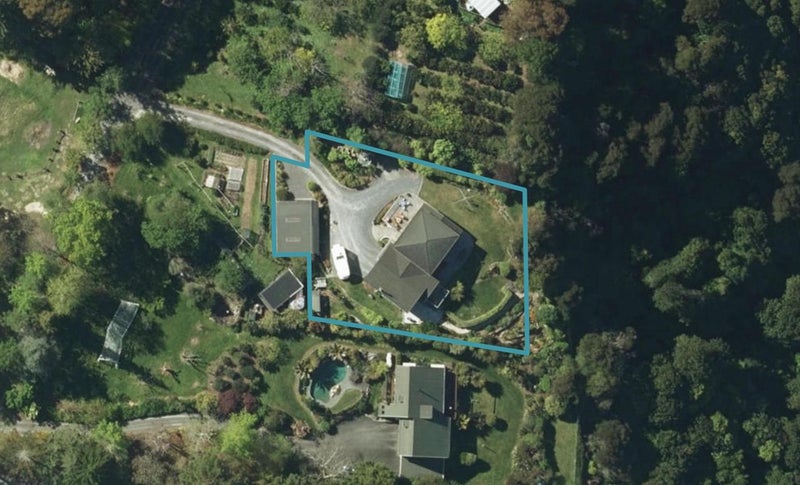 8 Aporo Road, Upper Moutere - Carousel 1