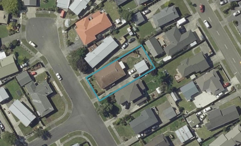 17 Colonial Place, Kelvin Grove, Palmerston North - Carousel 1