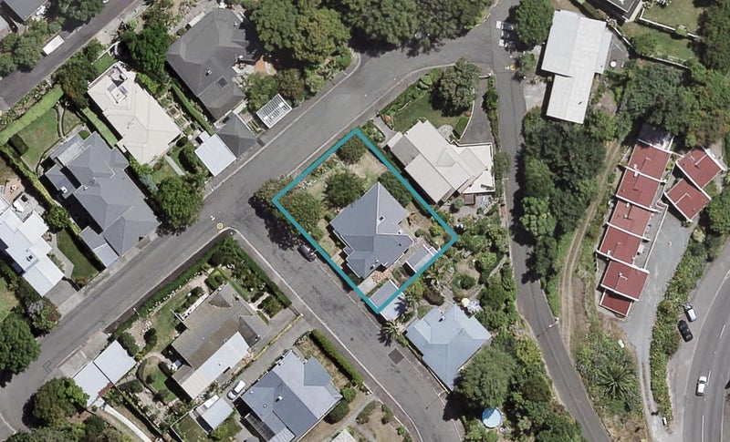 27 Coleman Terrace, Hospital Hill, Napier - Carousel 1
