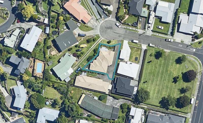 7A Bennett Street, Otumoetai, Tauranga - Carousel 1