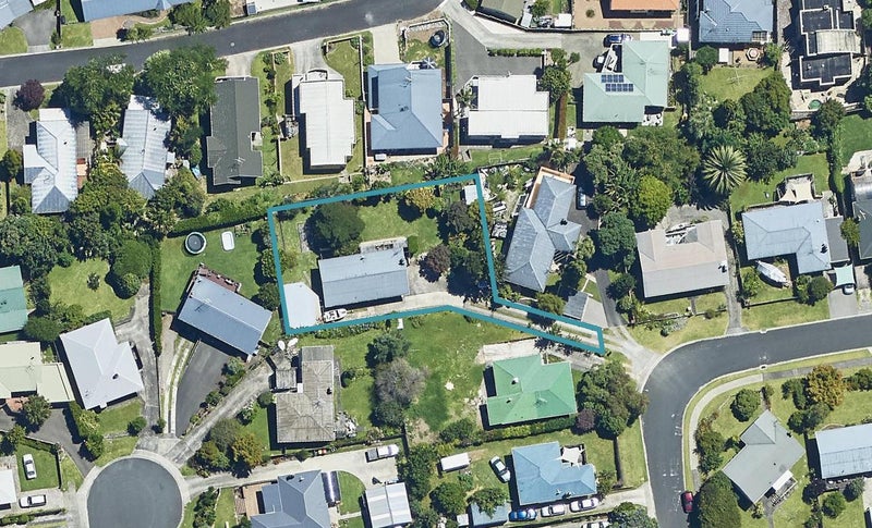 14 Woodford Avenue, Brookfield, Tauranga - Carousel 1