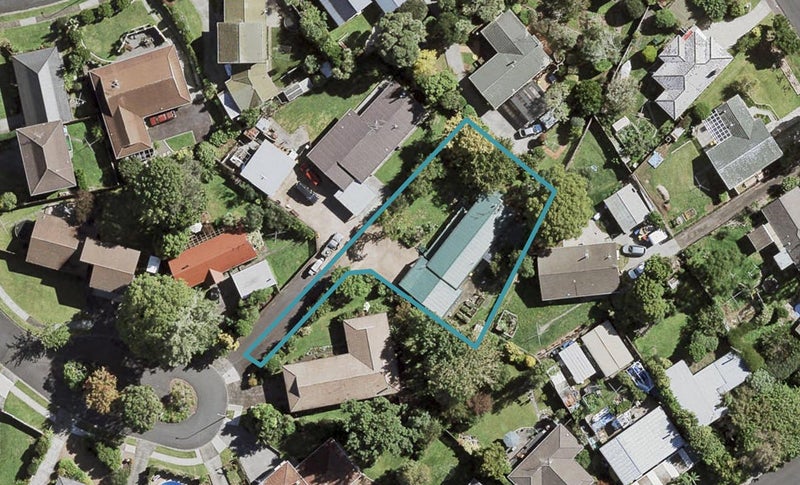 10 Rhonda Place, Opaheke, Papakura - Carousel 1